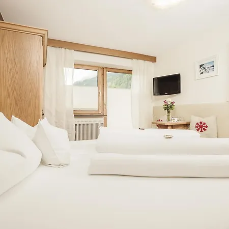 Gaestehaus Oblasser 3* Mayrhofen