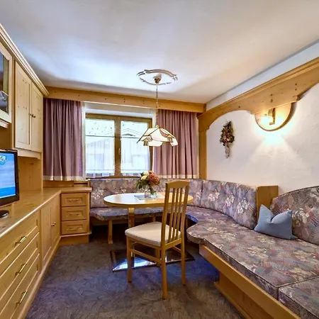 Gaestehaus Oblasser 3* Mayrhofen