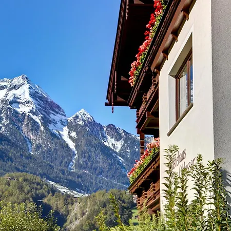 Gaestehaus Oblasser 3* Mayrhofen