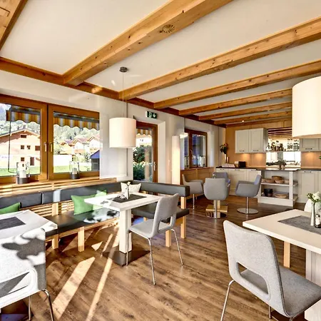 Gaestehaus Oblasser Πανσιόν